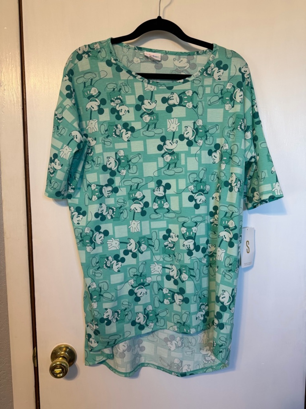 LuLaRoe Mint Green Mickey Mouse Tunic Top